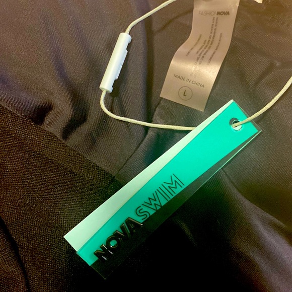 NWT Fashion Nova black cutout one piece swimsuit - Picture 3 of 3